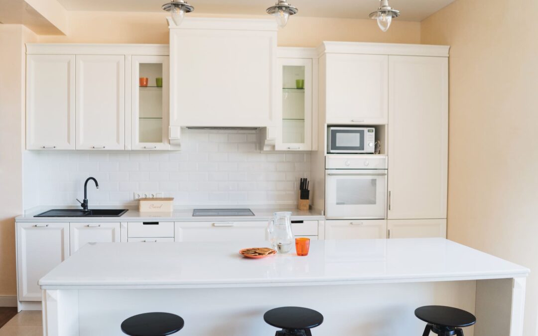 Cucine piccole con isola: soluzioni per ottimizzare l’ambiente